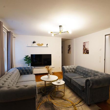 Prestige Apartments - Urban Lofts ロイトリンゲン エクステリア 写真