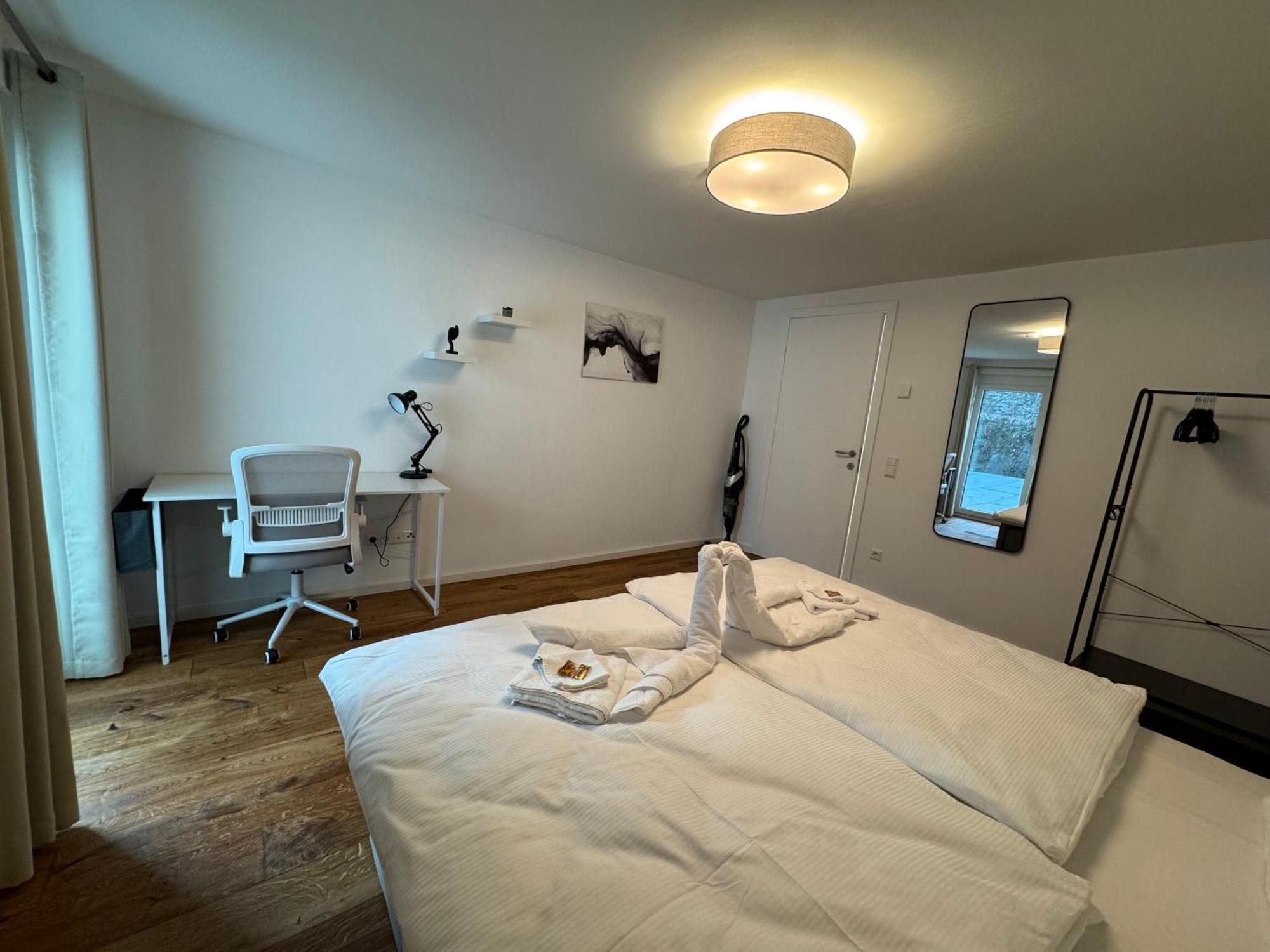Prestige Apartments - Urban Lofts ロイトリンゲン エクステリア 写真