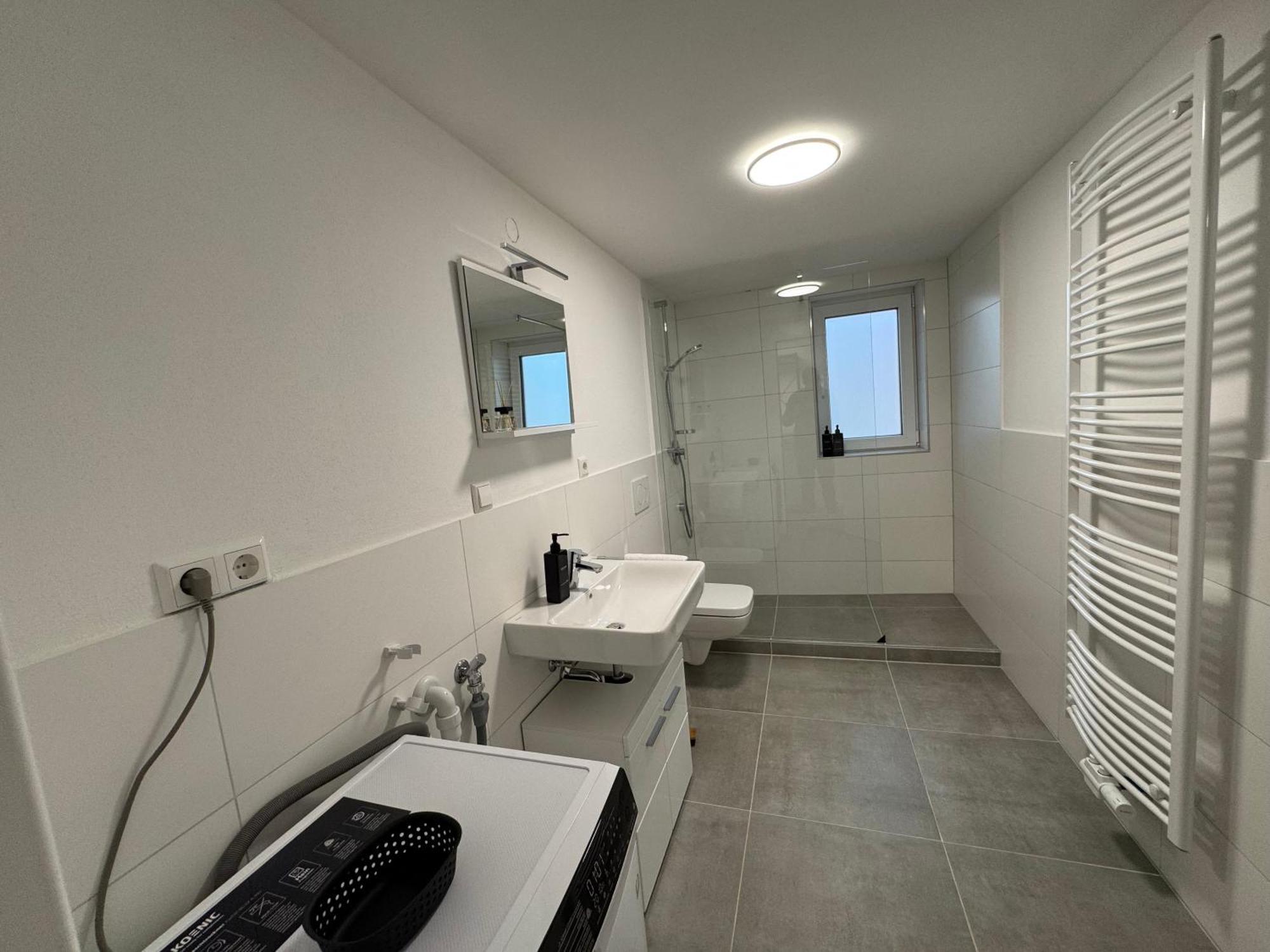 Prestige Apartments - Urban Lofts ロイトリンゲン エクステリア 写真