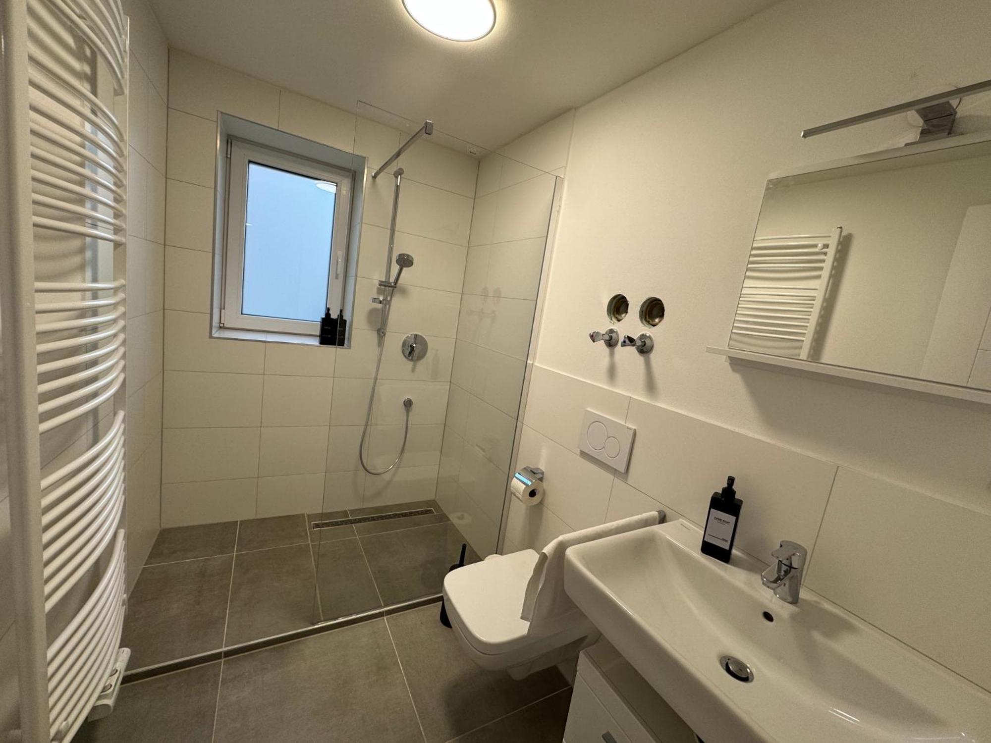 Prestige Apartments - Urban Lofts ロイトリンゲン エクステリア 写真