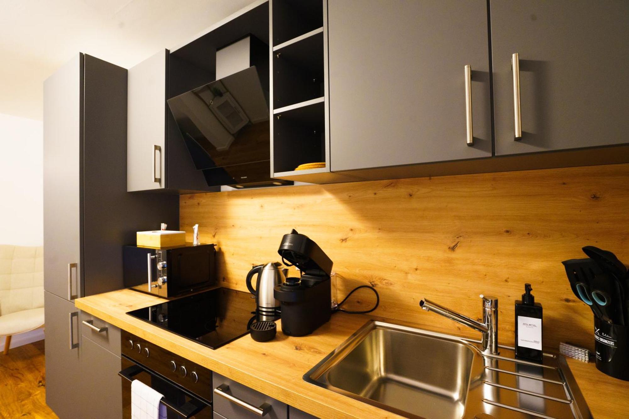 Prestige Apartments - Urban Lofts ロイトリンゲン エクステリア 写真
